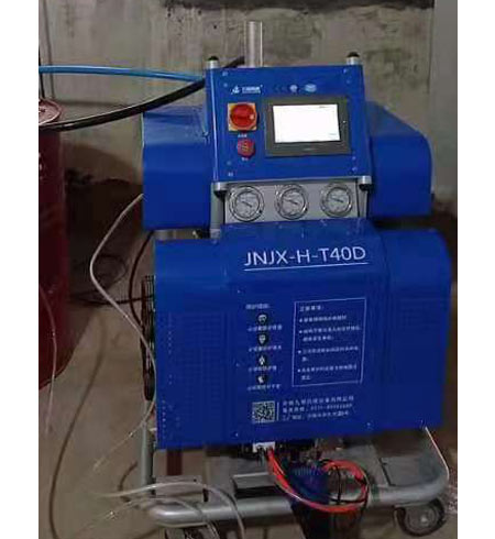 H-T40D小豬用保溫板聚氨酯發泡機